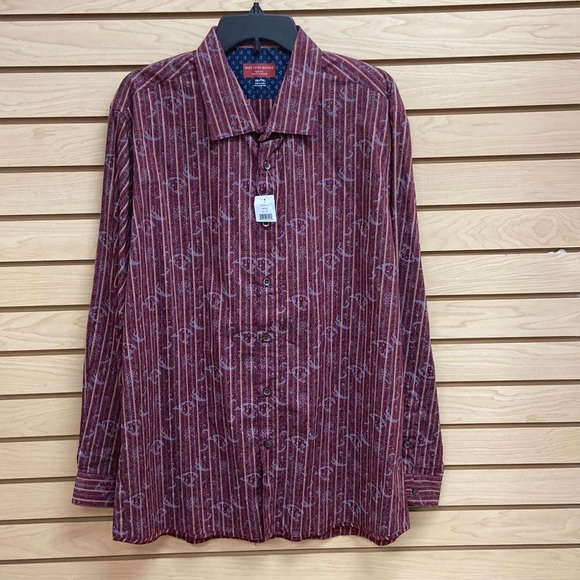 Saks Fifth Avenue men fashionable shirt. Size XXL